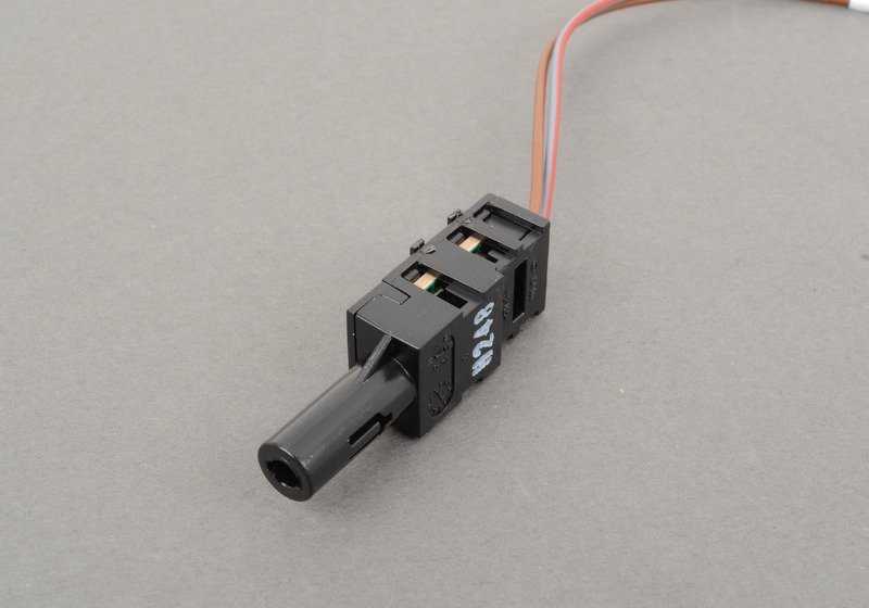 Illuminazione a LED per il rivestimento porta/laterale per BMW E92, E93 (OEM 63319122419). BMW originale