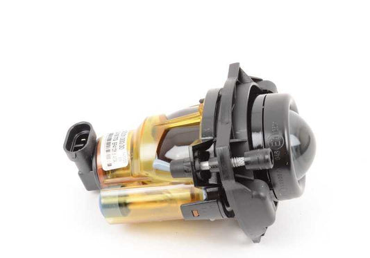 Faros antiniebla OEM 63173416773 para BMW X3 E83. Pieza original BMW, ideal para mejorar visibilidad en condiciones de niebla. Repuesto 100% compatible y original.