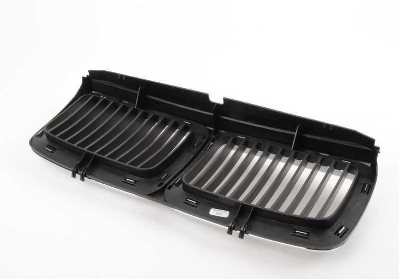 Rejilla decorativa central OEM 51131964863 para BMW E32. Original BMW.