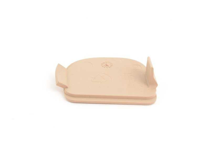 Embellecedor superior izquierdo OEM 51437147733 para BMW E46. Original BMW.