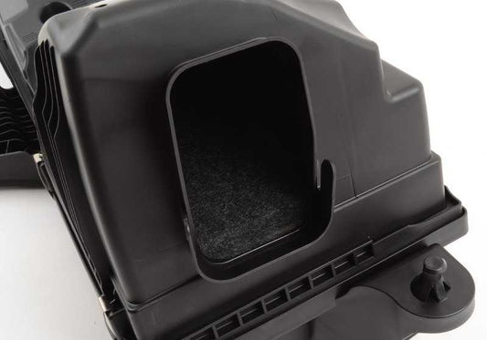 Silenciador de admisión OEM 13718623104 para BMW F22, F23, F30, F32, F33, F34, F36. Compatible con modelos 228i y 328i con motor N26. Original BMW.