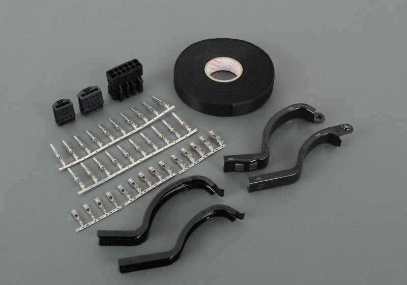 Kit de reparación de conector con piezas de fijación OEM 61119241657 para BMW E87,E90,E91,E92,E93,F01,F07,F10,F11,F12,F13,F20,F21,F25,F30,F31,F32,F34,F36,X1,X3,X5,X6,Z4. Original BMW.