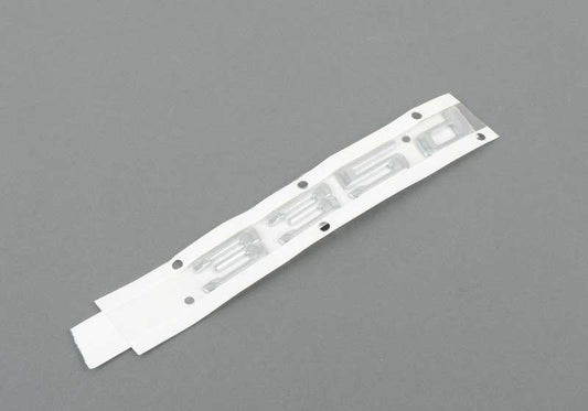 OEM-Heckaufkleber-Emblem 51147074726 für BMW 3er E90 335d. Original BMW.