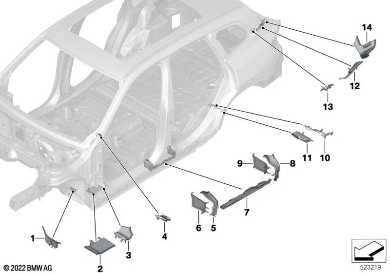 Pezzo di ingresso esterno destro per BMW X1 U11, U12 (OEM 41009479362). BMW originale.