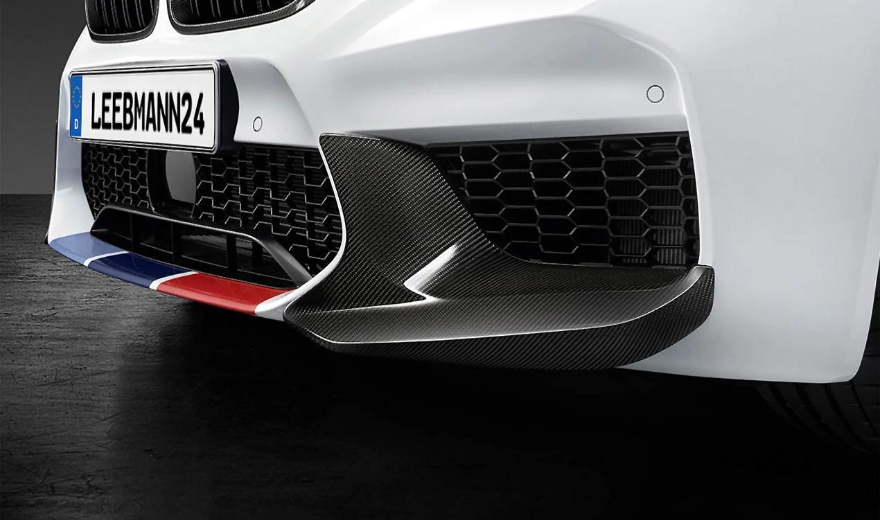 Splitter delantero M Performance en carbono OEM 51192449921 para BMW F90 M5 {JF01, JF02, JF03} (2017–2020). Mejora estética y aerodinámica. Solo compatible con spoiler trasero. Original BMW.