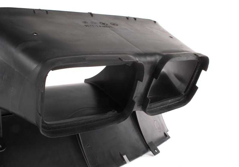 Conducto de aire OEM 51711940932 para BMW Serie 8 E31 (840Ci y 840i). Compatible con modelos fabricados entre 1993 y 1999. Original BMW.