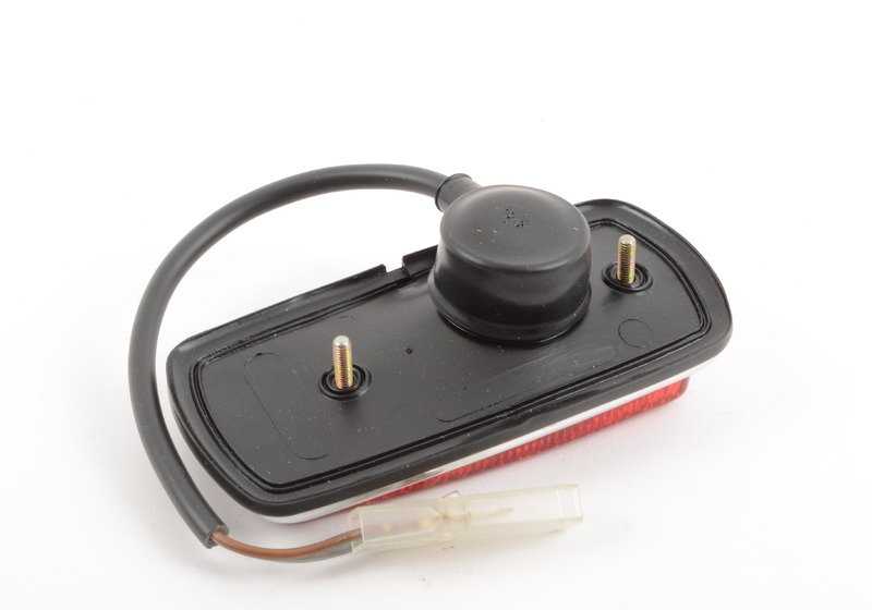 OEM lateral marker light 63141352989 for BMW E31, E32, E34, E36, E38, E39, E46, E53, E60, E61, E63, E64, E65, E66, E67, E83, E85, E86, E87. BMW original.