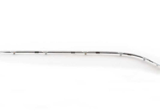 Paramento para moldura de paragolpes derecho Chromeline OEM 51127135588 para BMW Serie 7 E65, E66, E67. Original BMW.