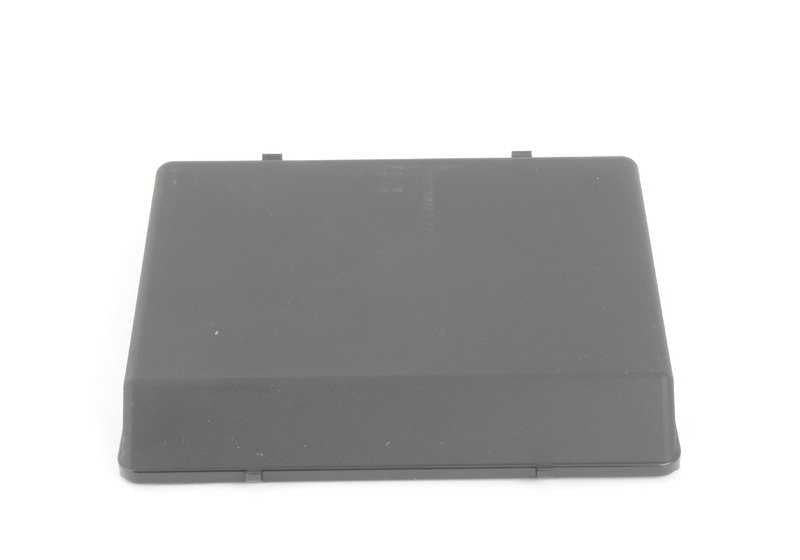 Os fusíveis OEM abrangem 61131374029 para BMW 5 E34 Series (modelos 518G, 518i manual e automático). Peça original da BMW.