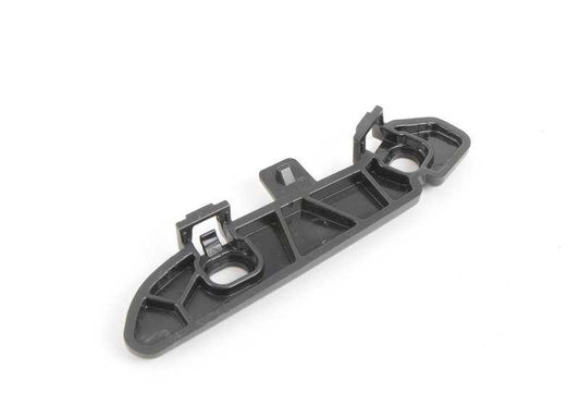 Soporte lateral delantero inferior izquierdo OEM 51117279711 para BMW F30, F30N, F31, F31N, F35, F35N. Original BMW.