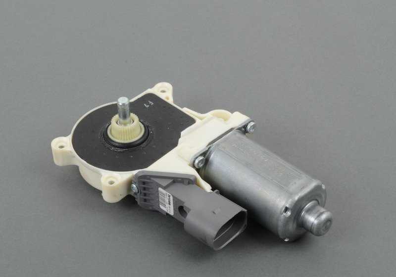 Motor elevalunas delantero izquierdo OEM 67626935927 para BMW E46. Original BMW.