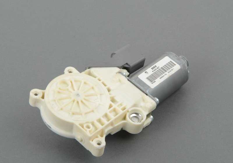 Motor elevalunas delantero izquierdo OEM 67626935927 para BMW E46. Original BMW.