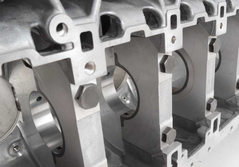 Bloque motor con pistones OEM 11112161561 para BMW E82, E88, E90, E91, E92, E93, F07, F10, F11, F12, F13, E84, F25, E70, E71. Original BMW.