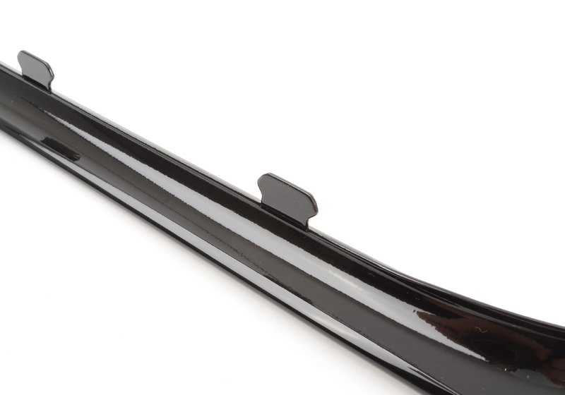 Listón cristal lateral trasero derecho OEM 51377207846 para BMW X5 E70. Original BMW.