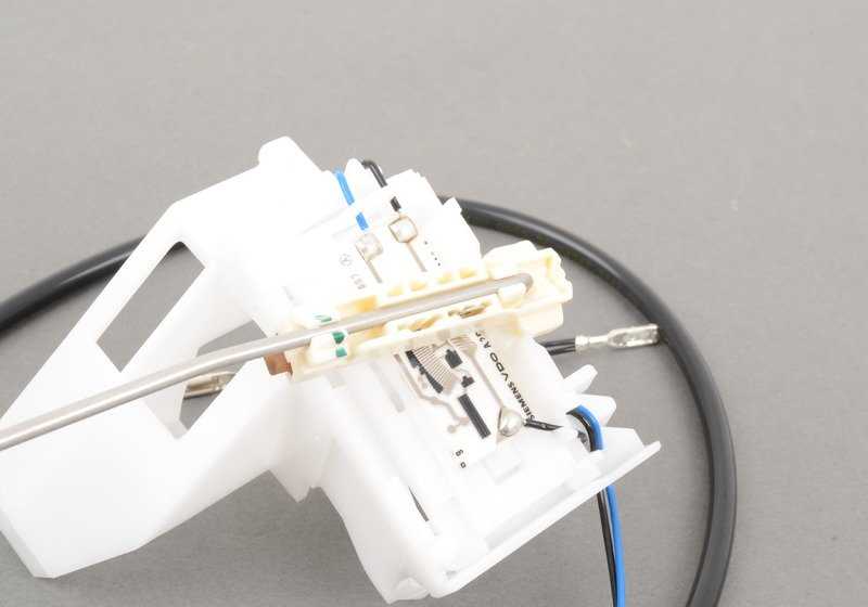 Sensor de nivel de combustible derecho OEM 16142754869 para MINI R56, R56 LCI, Clubman R55, Cabrio R57, Coupé R58, Roadster R59... y más. Original MINI.