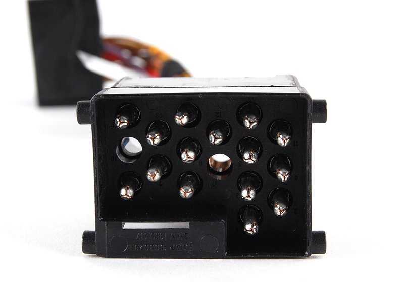 Cable adaptador de radio OEM 61126913957 para BMW E39, E53, R50, R53. Original BMW.