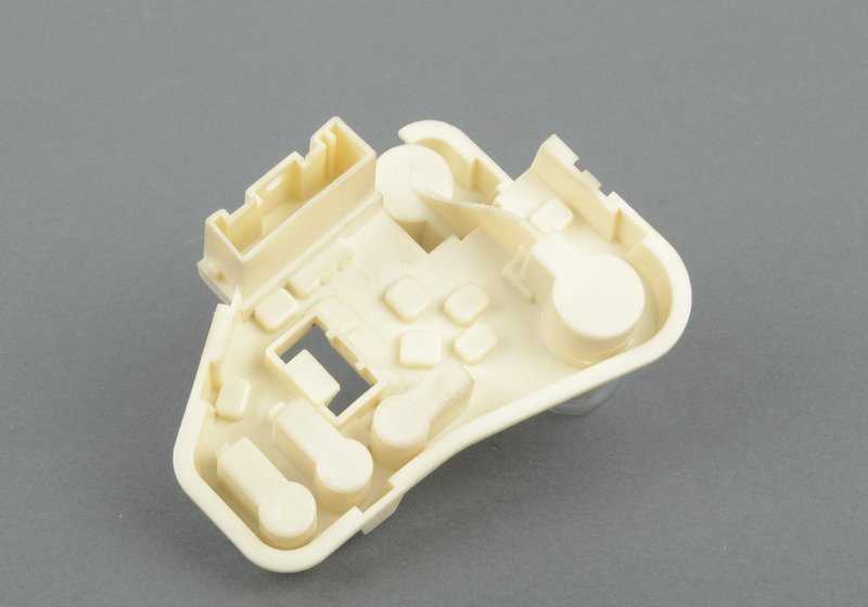 Portalámparas piloto trasero lateral derecho OEM 63217211214 para BMW E90. Original BMW.
