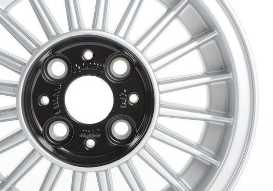 Ruota in lega leggera per la serie BMW 3 E21 (OEM 36111118306). BMW originale