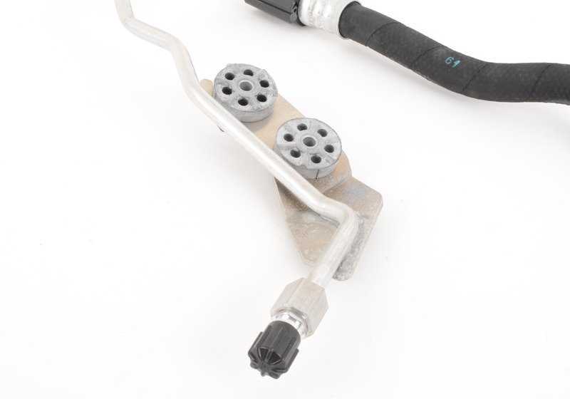 Tubería de aspiración del aire acondicionado OEM 64509181833 para BMW E60, E61, E63 y E64 (modelos M5 y M6 con motor S85). Original BMW.