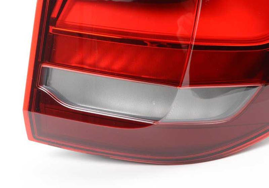 Pilote arrière latéral droit OEM 63217290104 pour BMW F15, F85. BMW d'origine.