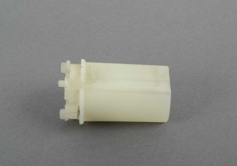 Portalámparas trasero OEM 63218351660 para BMW E34. Original BMW.