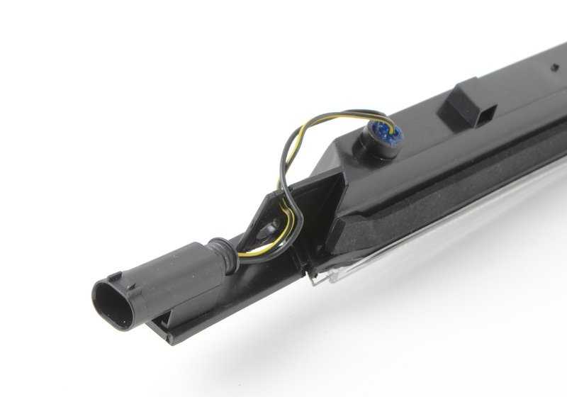 Tercera luz de freno blanca OEM 63256917540 para BMW E46 (Todos los modelos compatibles: Berlina, Touring). Original BMW.