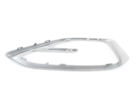 Moldura derecha OEM 51117294844 para BMW F32, F33, F36. Original BMW.
