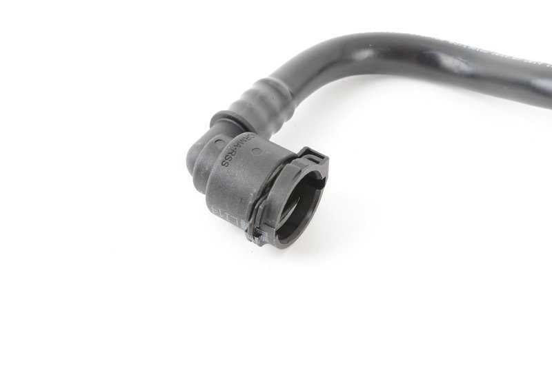 Manguera refrigeración EGR OEM 11537795136 para BMW E90, E91, E92, E83, E70 {modelos 335d con motor M57Y}. Original BMW.