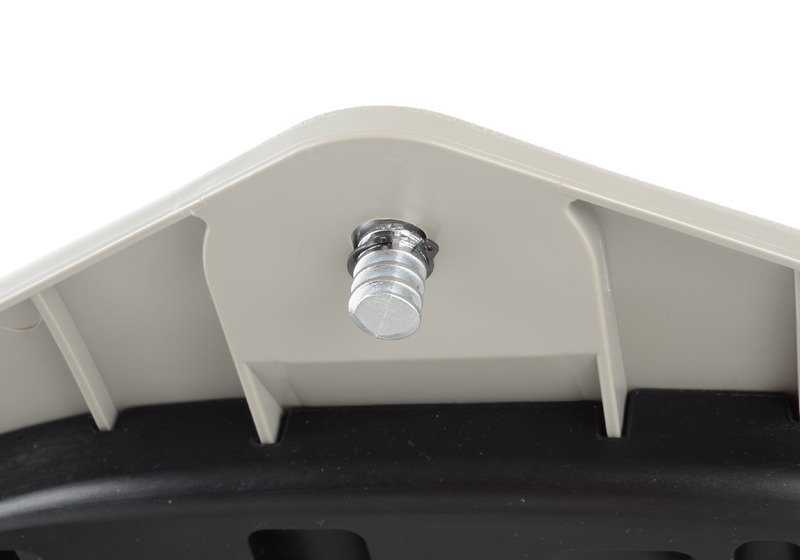 Caixa de ferramentas OEM 71111102916 Para BMW E23, E24, E28, E30, E31, E32, E34, E36, E38, E39 83, E8 E85, E86, E87, E88, E89, F01, F02, F06, F07, F10, F11, F12, F13, F15, F16, F20,