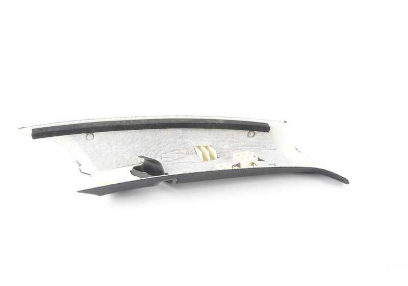 Revestimiento pilar trasero derecho OEM 51437041932 para BMW E39. Original BMW.