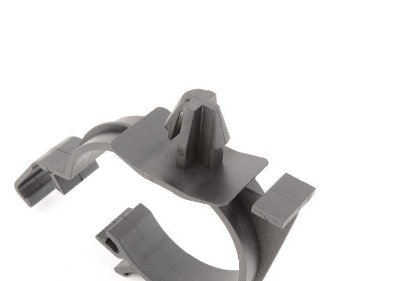 Air conditioning suction pipe bracket for BMW 7 Series E38, X5 E53 (OEM 64536904205). Original BMW.