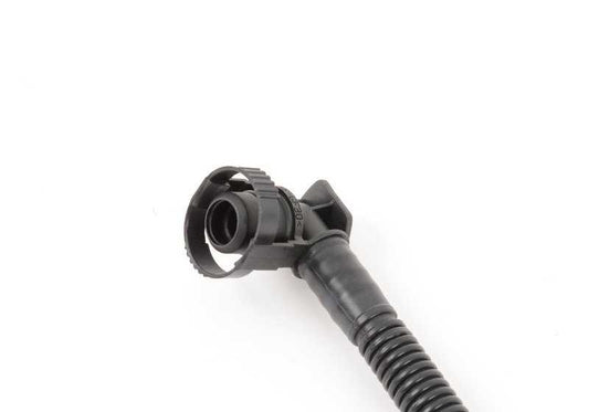 Tubo de ventilación del depósito OEM 13907530976 para BMW E81, E82, E87, E88, E84, E90, E91, E92, E93. Original BMW.