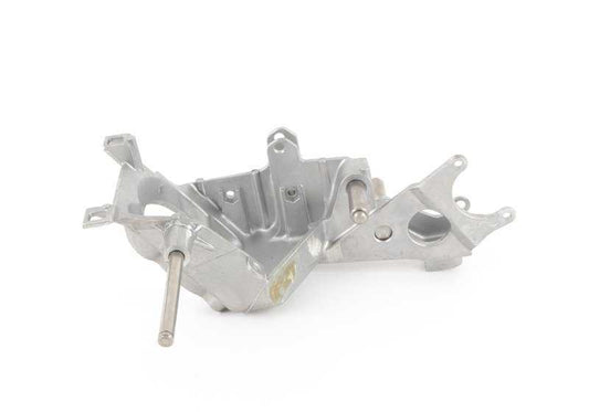 OEM pedal support 35101164854 for BMW E39 520D and 520i with manual or automatic change. Compatible with M47 and M52 versions. Original BMW.