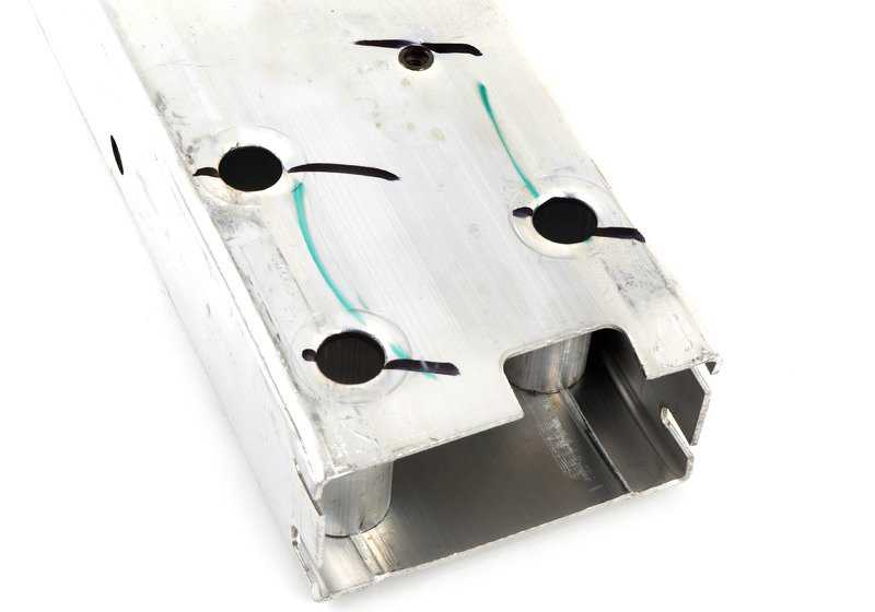 Elemento de absorción de impactos izquierdo OEM 51647274659 para BMW F25 y F26. Pieza original BMW.