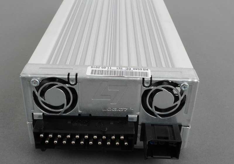Amplificador sistema de sonido HiFi OEM 65129181743 para BMW E81, E82, E87, E87N, E88, E90, E90N, E91, E91N, E92, E92N, E93, E93N, E60, E60N, E61, E61N, E63, E63N, E64, E64N. Original BMW.
