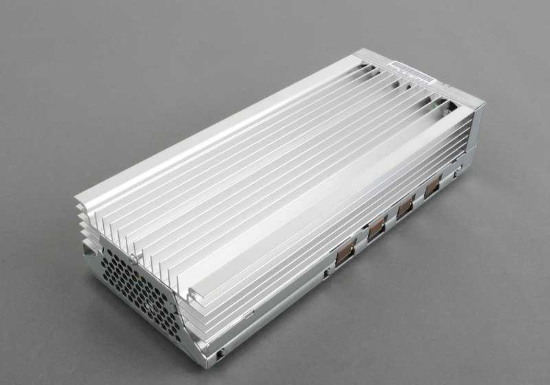 Amplificador sistema de sonido HiFi OEM 65129181743 para BMW E81, E82, E87, E87N, E88, E90, E90N, E91, E91N, E92, E92N, E93, E93N, E60, E60N, E61, E61N, E63, E63N, E64, E64N. Original BMW.
