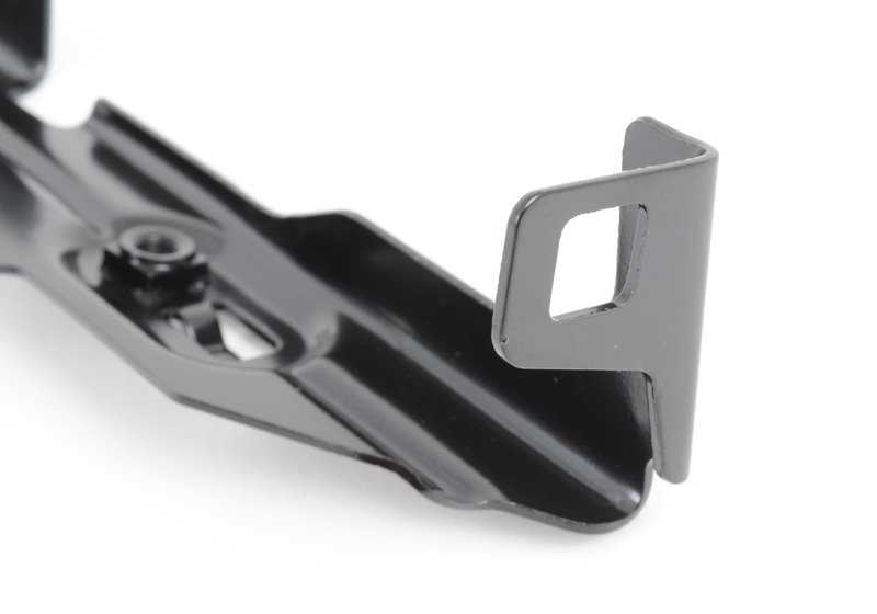 Soporte superior izquierdo del radiador adicional OEM 51648055671 para BMW F80, F82, F83. Original BMW.
