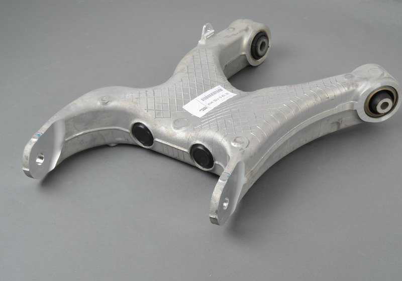 Brazo oscilante trasero derecho OEM 33326770952 para BMW X5 E70, E70N, F15, F85 y BMW X6 E71, E72, F16, F86. Original BMW.