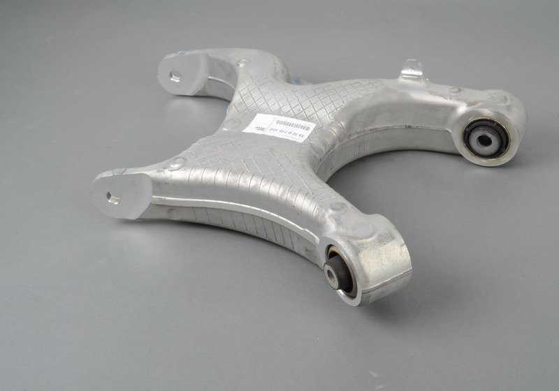 Brazo oscilante trasero derecho OEM 33326770952 para BMW X5 E70, E70N, F15, F85 y BMW X6 E71, E72, F16, F86. Original BMW.