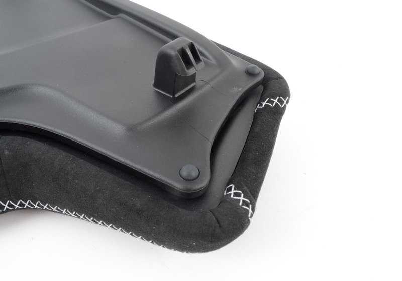 Reposabrazos central M Performance Alcántara OEM 51162405917 para BMW F30, F31, F32, F33, F34, F36. Accesorio original BMW perfecto para interior deportivo con máxima comodidad y estilo.