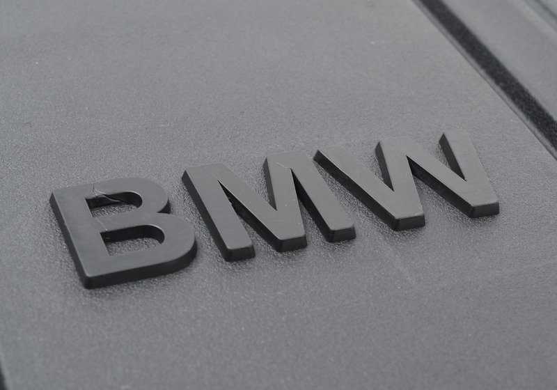 Alfombrillas delanteras todo clima OEM 51472348157 para BMW F32, F82 M4, F33, F36 Gran Coupé... y más. Original BMW.