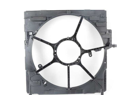 Carcasa del ventilador OEM 17427598737 para BMW E70 (X5). Original BMW