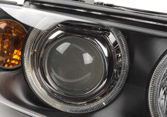 Faro derecho Xenon OEM 63126912434 para BMW Serie 5 E39 (modelos: 525i, 528i) con motores M52/M54 y cambio manual o automático. Original BMW.