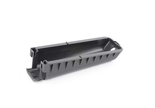 Tapa protectora conector 47 polos OEM 61136931961 para BMW E36, G05, G18, F95, G06, F96, G07, G09, Z3. Compatible con modelos como X5 M, XM, M50i, entre otros. Original BMW.