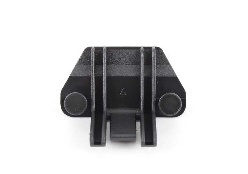 OEM -Befestigungsclip 51712239734 für BMW E30. Originales BMW -Stück für Seitenröcke und M M Technic Ruedas.