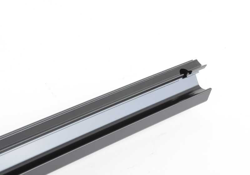 Moldura techo derecha OEM 51137250402 para BMW E71, E72. Recambio original BMW.