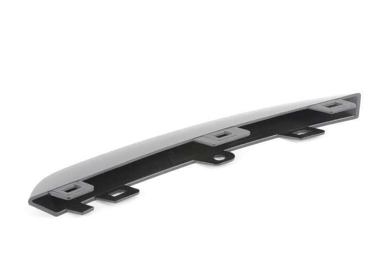 Embellecedor derecho Sportline OEM 51117303762 para BMW X1 E84 (modelos sDrive16d, sDrive16i, sDrive18d). Pieza original BMW.
