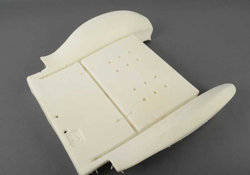 Cojín asiento OEM 52108261013 para BMW Serie 3 E46 con asientos deportivos. Repuesto original BMW.