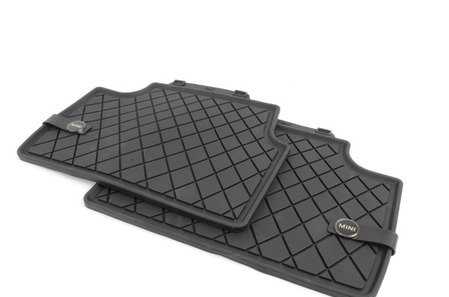 Rear mats all climate OEM 51472358056 for Mini F55 (09/2013 - 03/2021) and Mini F55 LCI (03/2020 - 02/2024). Essential Black. Original Mini.