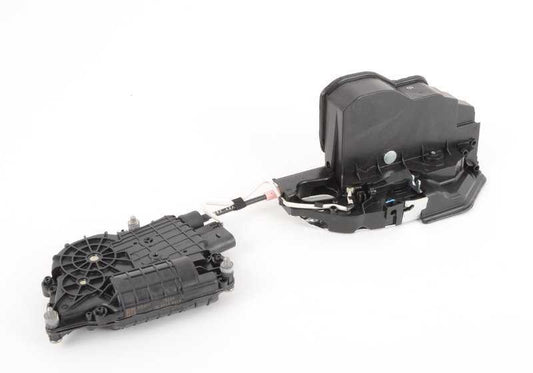 Fechamento completo OEM da porta traseira esquerda 51215A36F23 para série BMW 5 F10 (modelos 518D, 520D com motores N47T e B47O). BMW original.